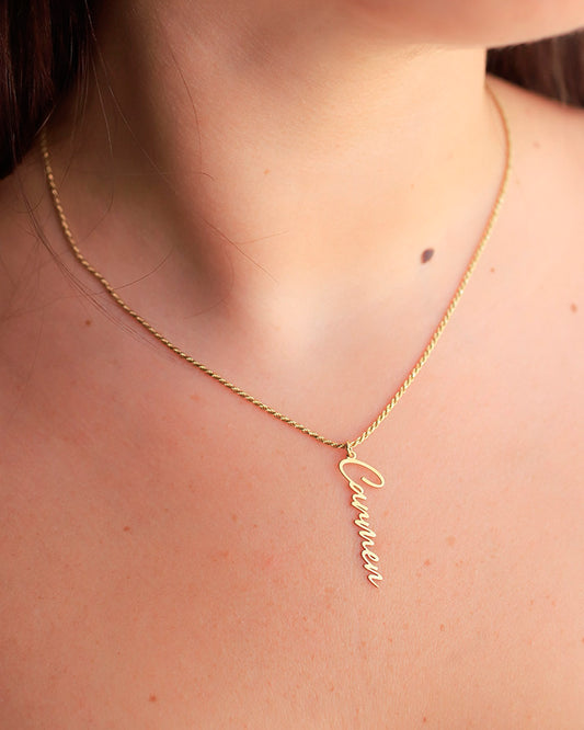 Collana Corda con Nome Verticale